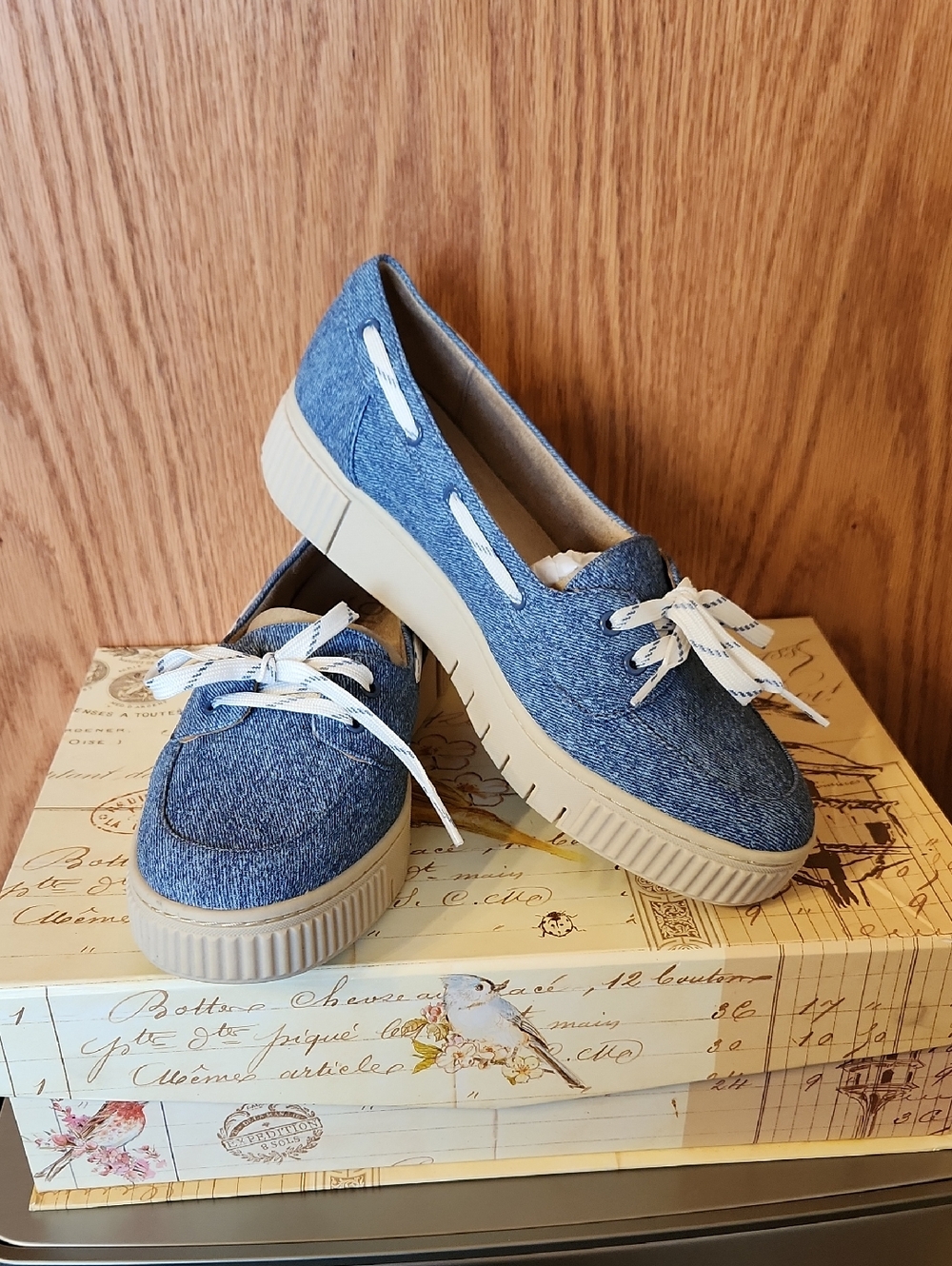 SOUL Naturalizer Blue Denim Slip-On Loafers with Cream Platform